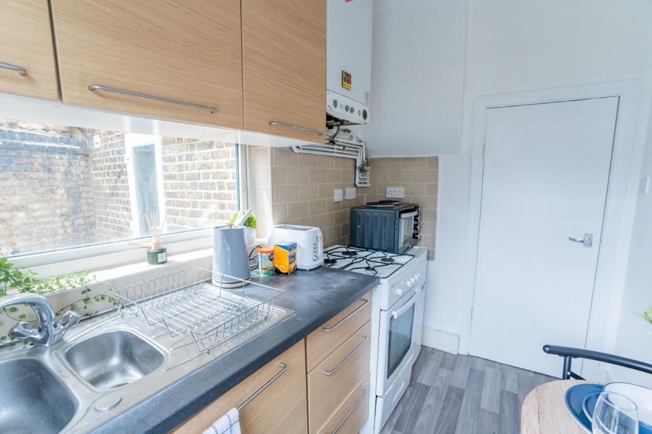 Small Private Studio Rooms In The Heart Of Angel London Kültér fotó
