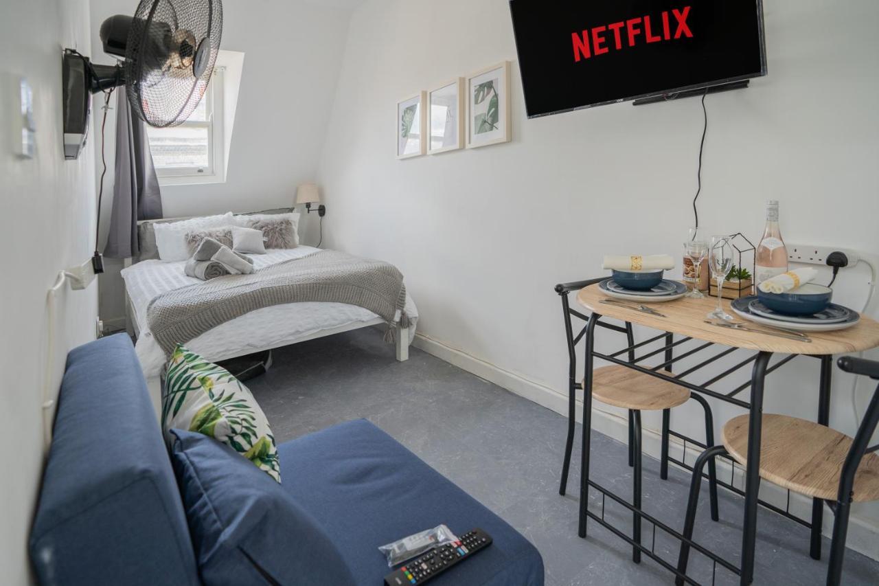 Small Private Studio Rooms In The Heart Of Angel London Kültér fotó